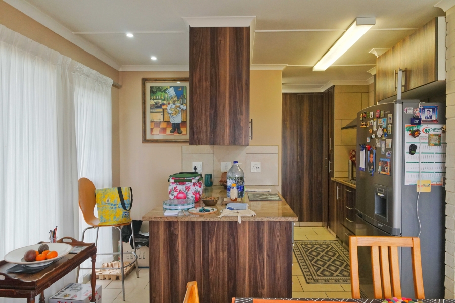 4 Bedroom Property for Sale in Kaysers Beach Eastern Cape